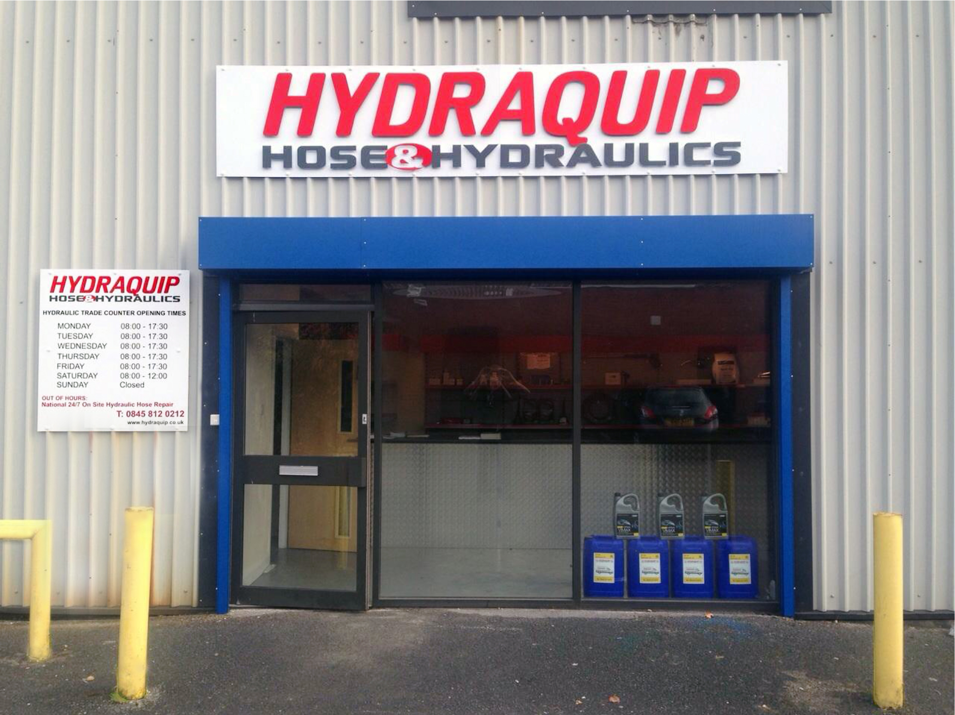 Hydraquip Opens in Bolton